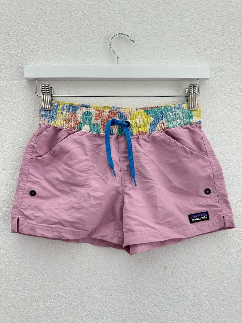Patagonia Girls Costa Rica Baggies Shorts 3” Milkweed Mauve Pink Floral M 10